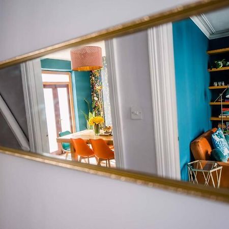 Вилла Gorgeous Victorian House Sleeps 6 In Кардифф Экстерьер фото