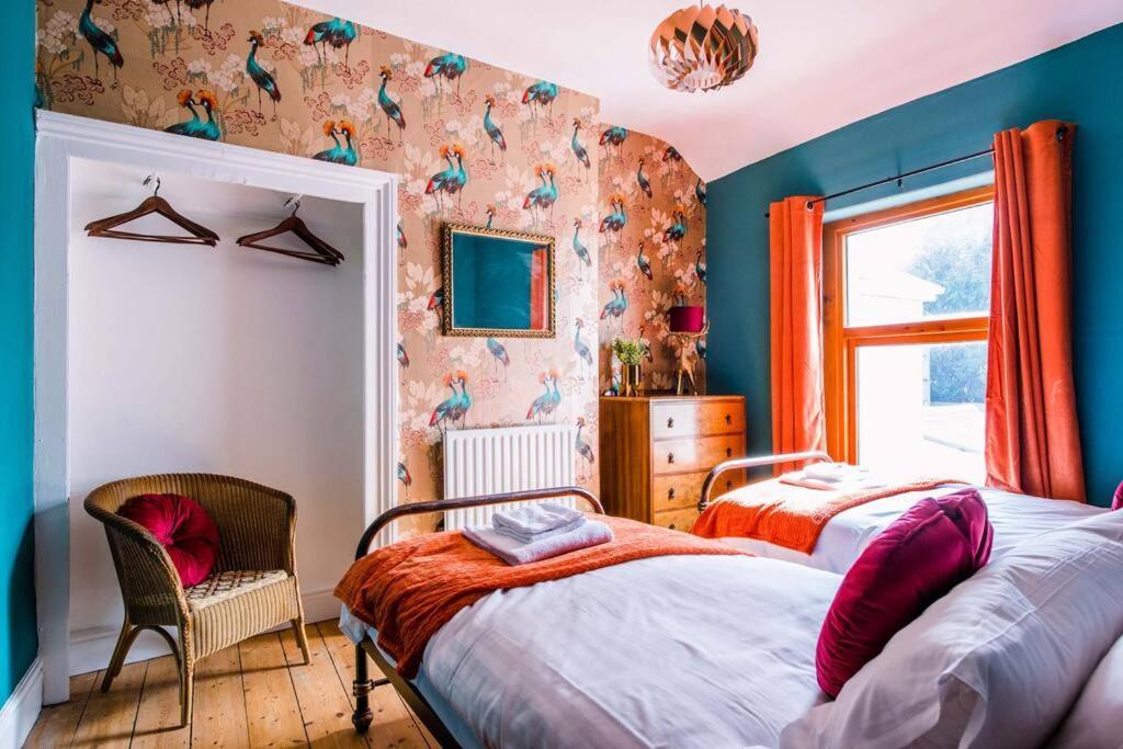 Вилла Gorgeous Victorian House Sleeps 6 In Кардифф Экстерьер фото